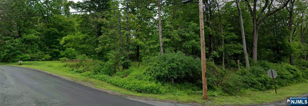 Property Photo:  15 Bernard Drive  NJ 07860 