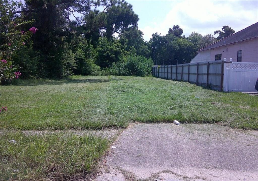Property Photo:  4417 Majestic Oaks Drive  LA 70126 