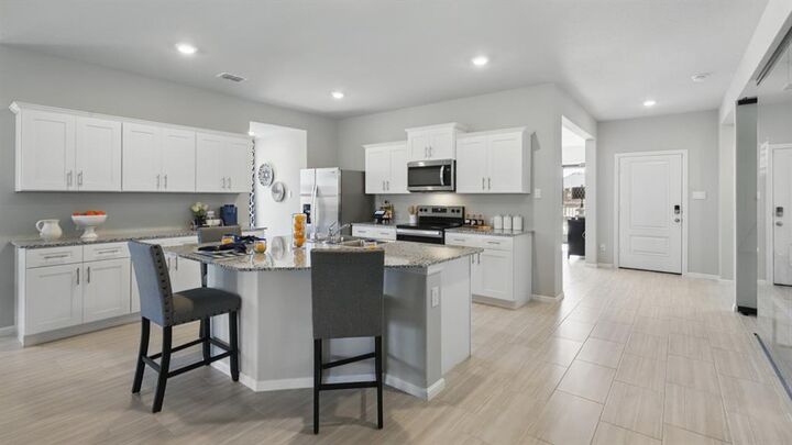 Property Photo: 5513 Legends Way TX 76249