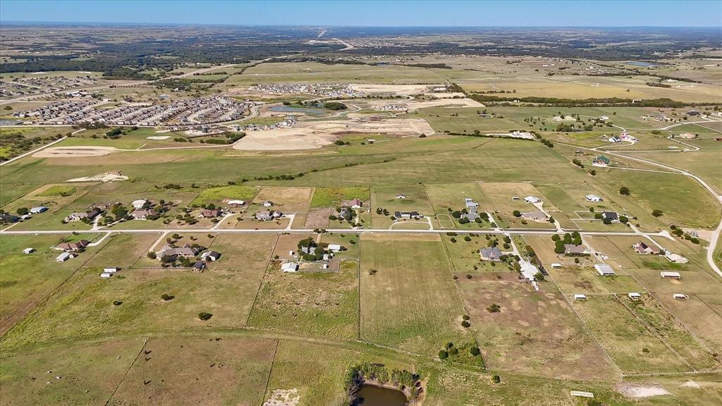 Property Photo: 2486 Big Sky Trail TX 76259