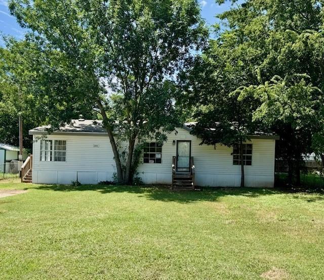 Property Photo: 1518 Lands End Street TX 76048
