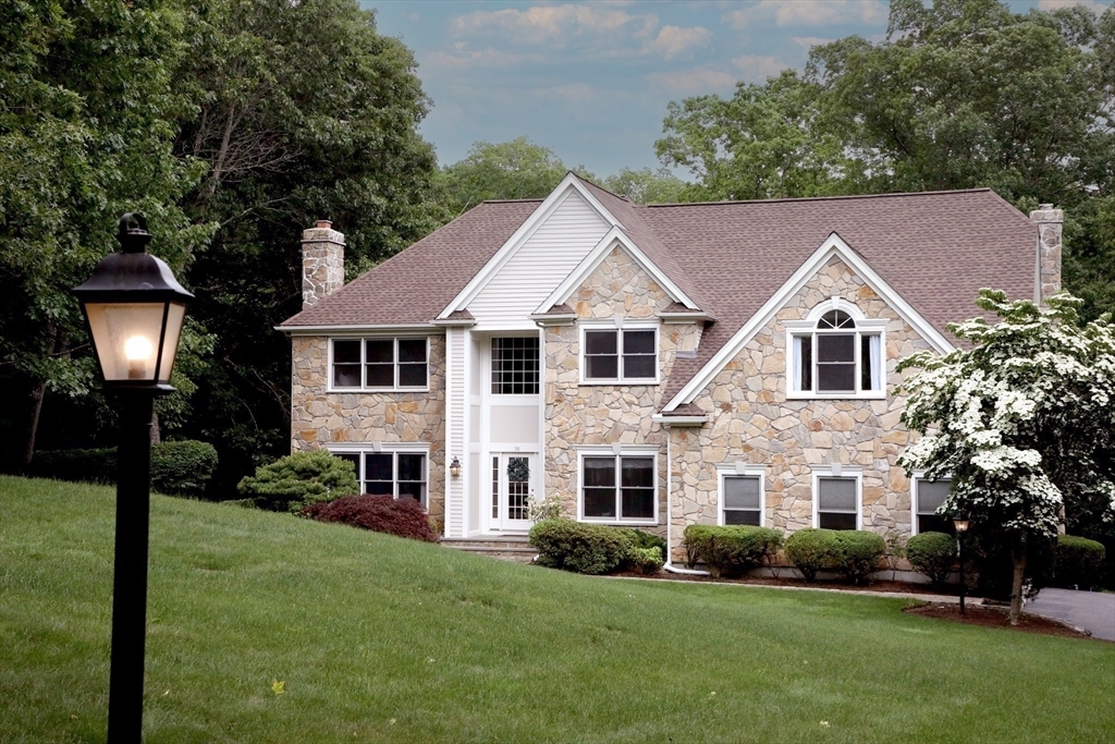 Property Photo: 58 Algonquian Dr MA 01760