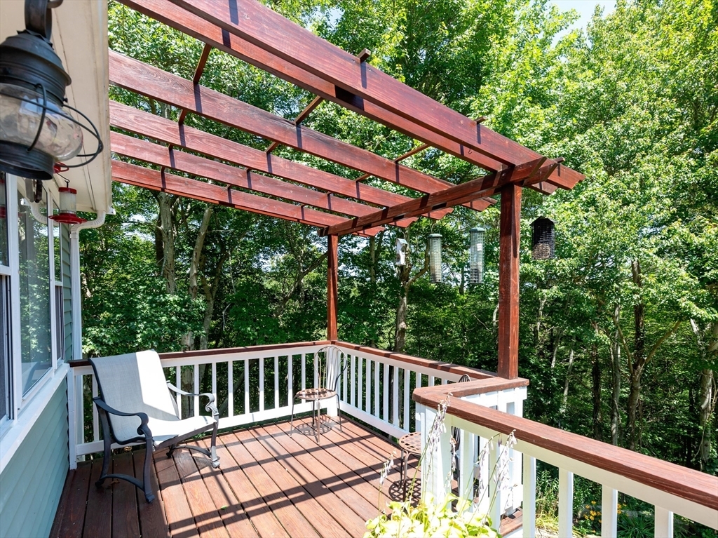 Property Photo:  2021 State Rd  MA 02360 