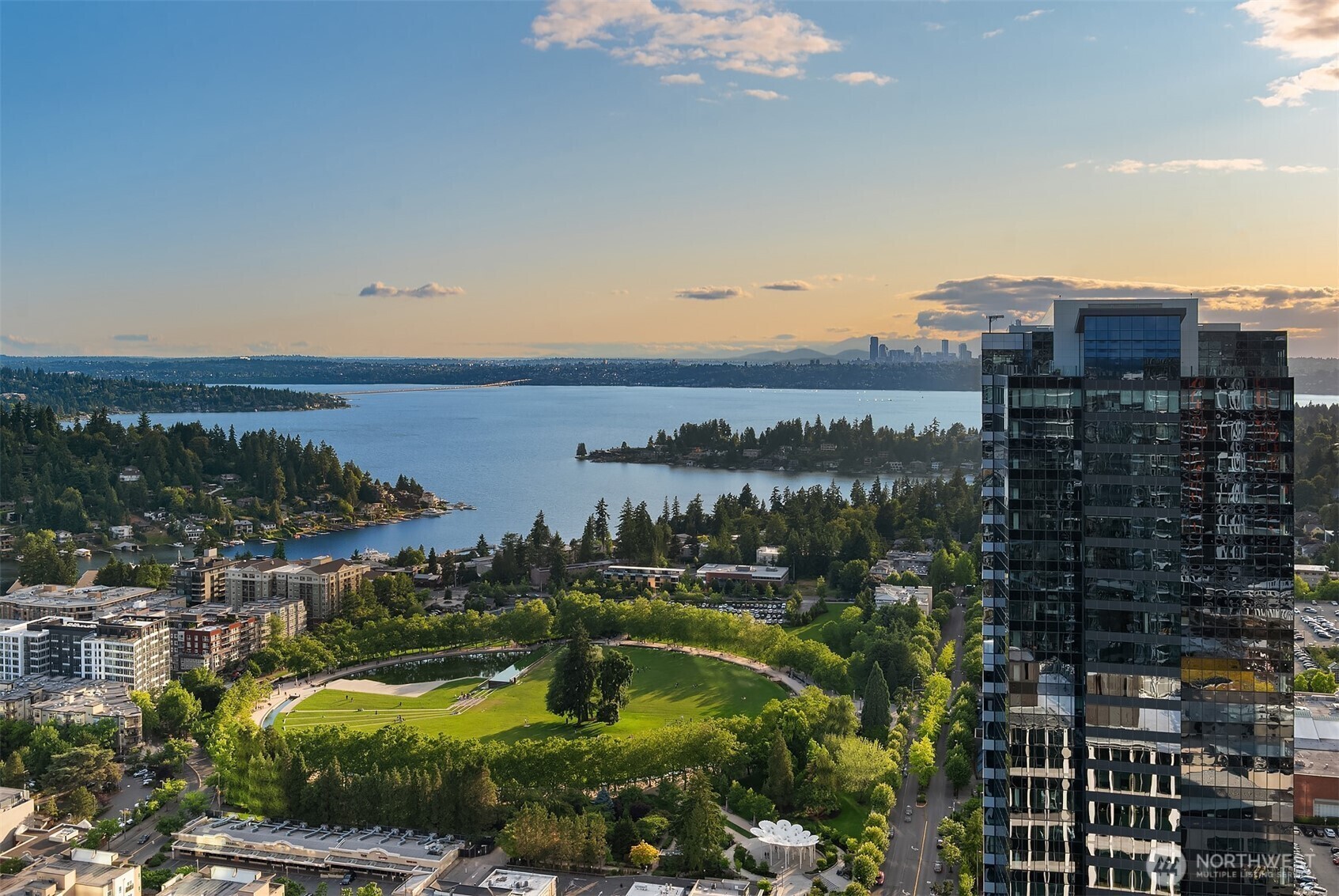 10700 NE 4th Street 4202  Bellevue WA 98004 photo