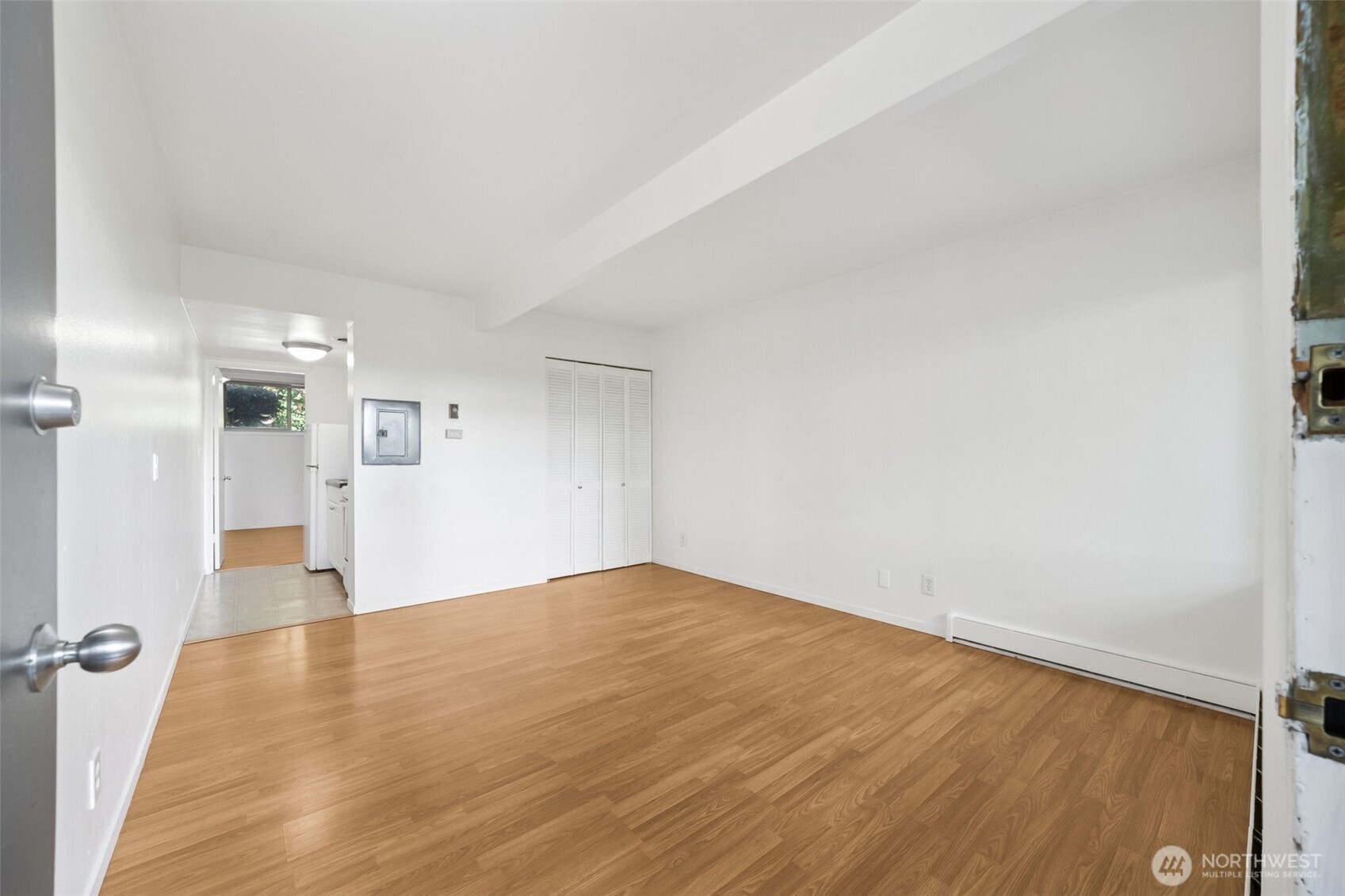 Property Photo: 4704 22nd Avenue NE WA 98105