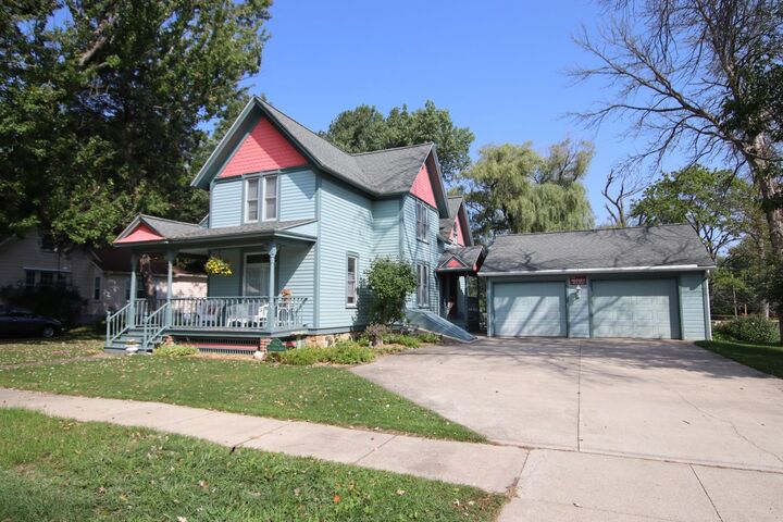 Property Photo: 542 Hill Street WI 54941