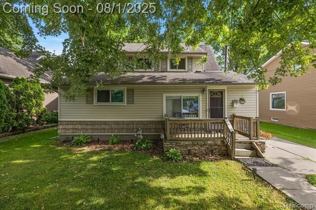 Property Photo: 38292 Murdick Drive MI 48047