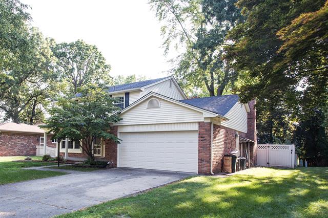 14125 Riverside Drive  Livonia MI 48154 photo