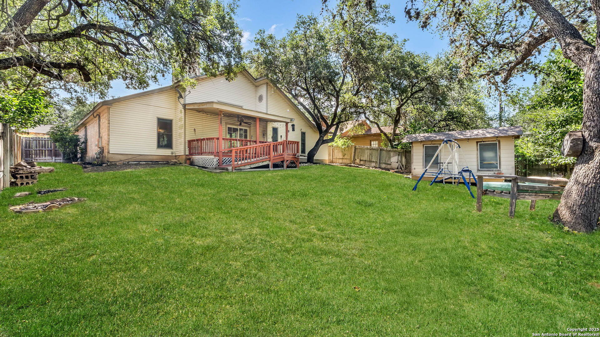 Property Photo: 4927 Timber Wind TX 78250