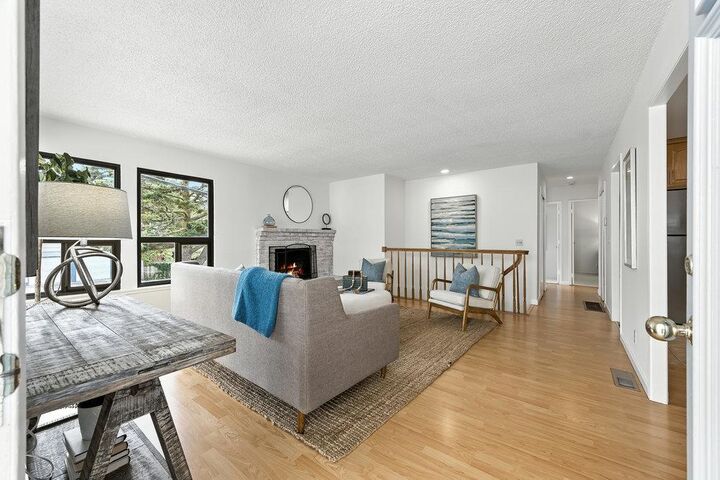 Property Photo: 1527 Terra Nova Boulevard CA 94044