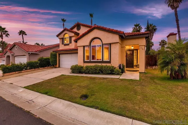 Property Photo:  378 Paseo Marguerita  CA 92084 