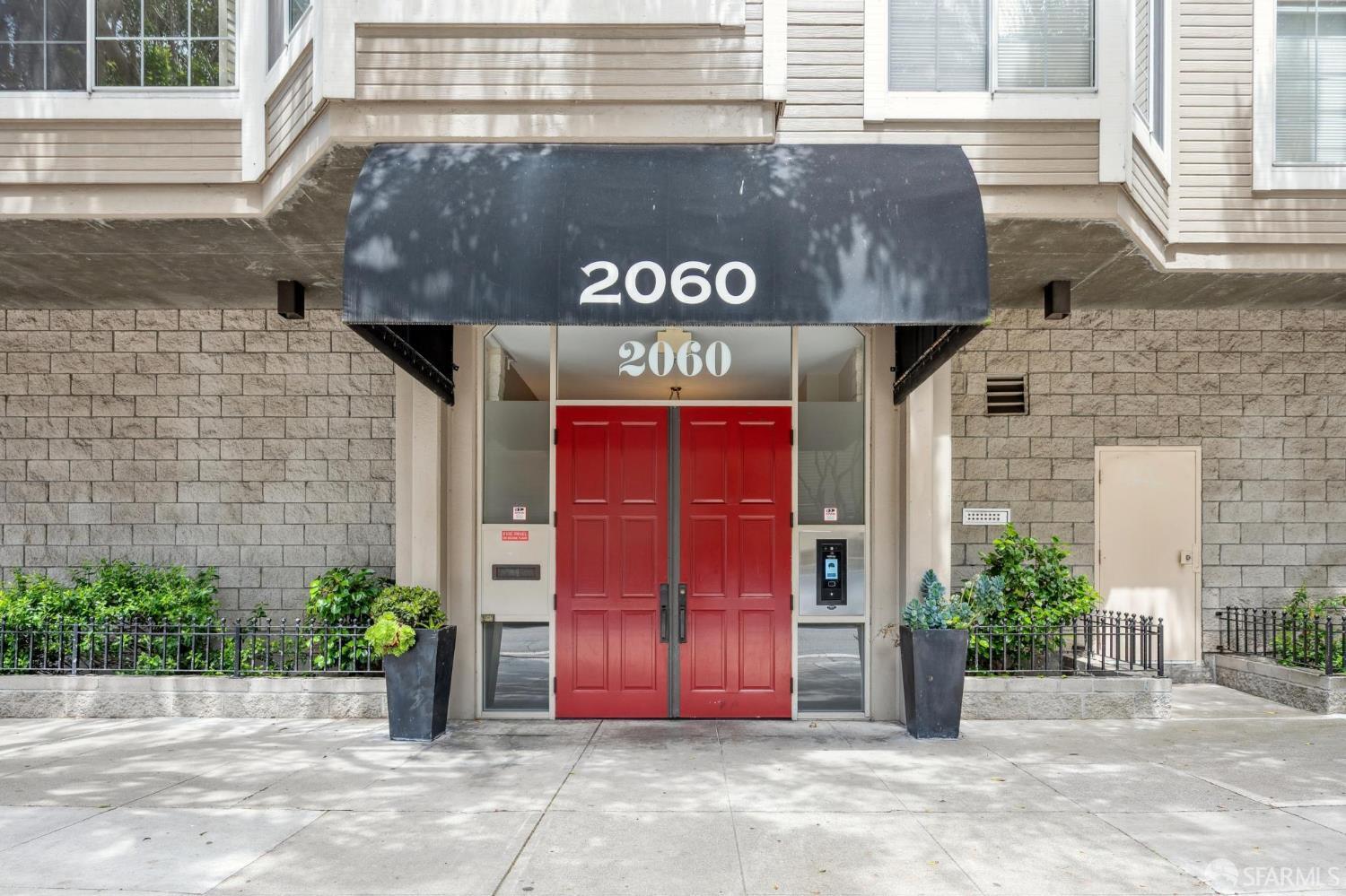 Property Photo: 2060 Sutter Street 405 CA 94115