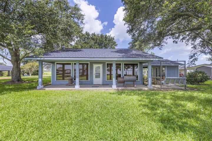Property Photo: 6527 Morgan Shores Road LA 70546