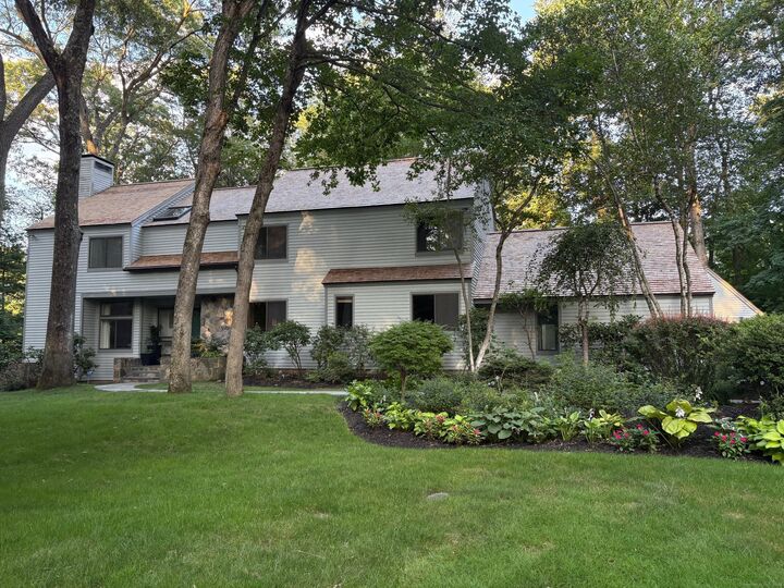 Property Photo:  95 Heather Drive  CT 06840 