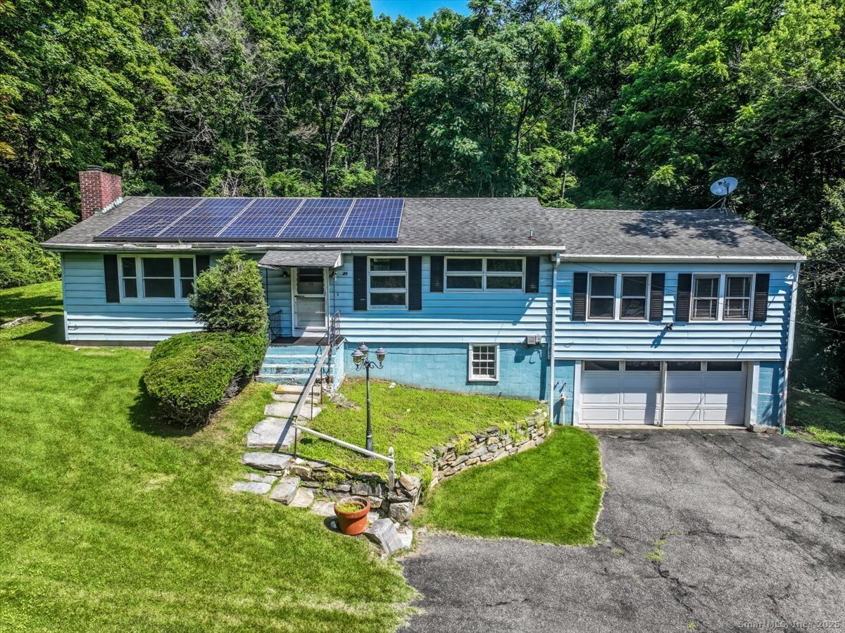 Property Photo:  29 New Milford Road West  CT 06752 
