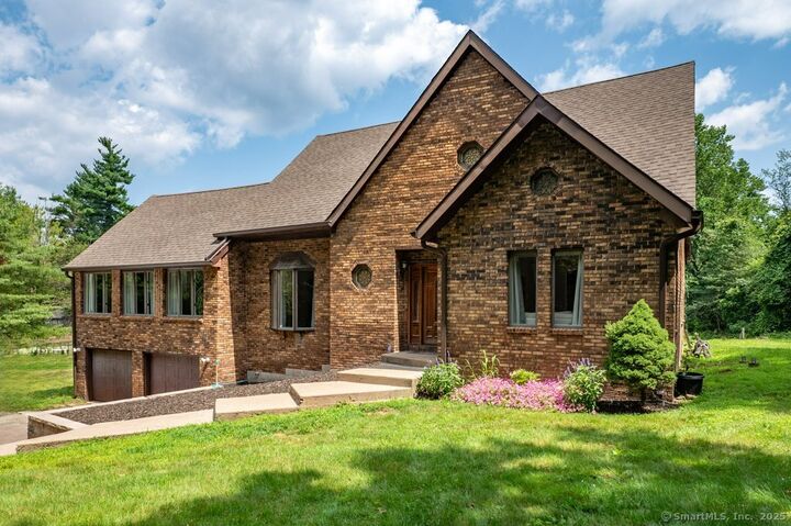 Property Photo:  78 Blue Hills Road  CT 06473 