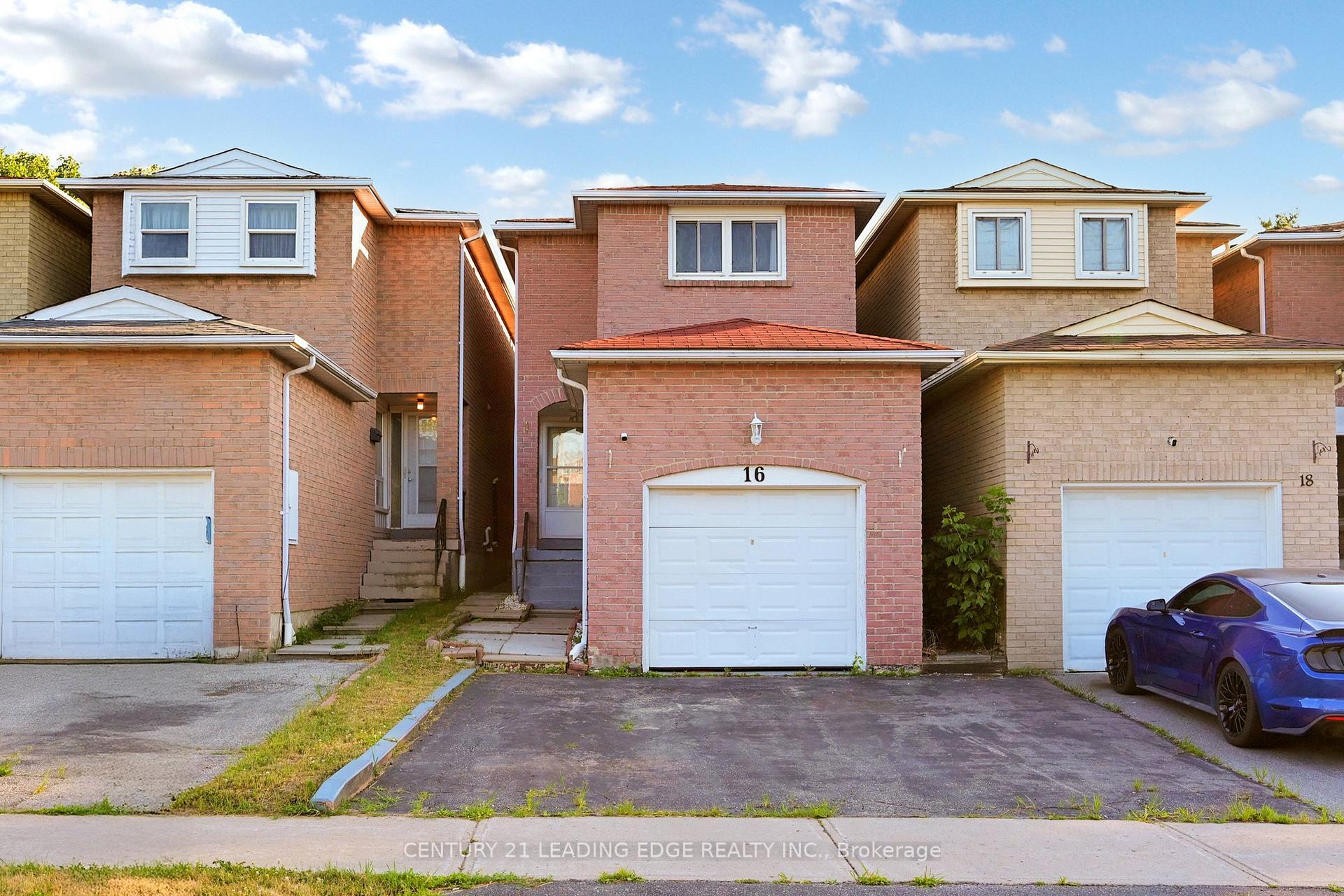 Property Photo:  16 Chad Crescent  ON M1B 2Z6 