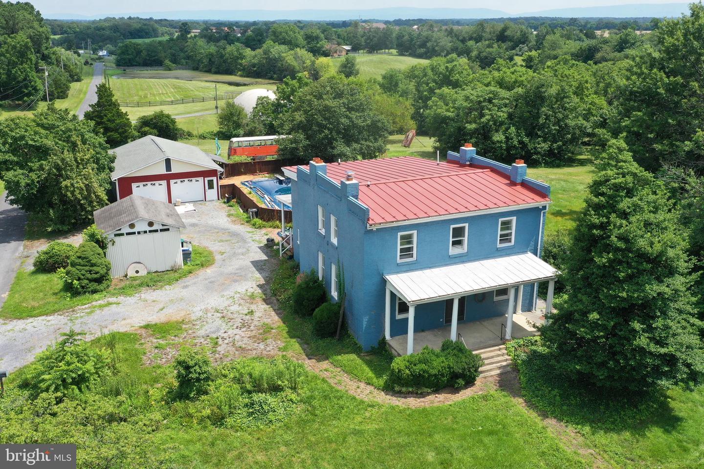 Property Photo: 1301 Front Royal Pike VA 22602