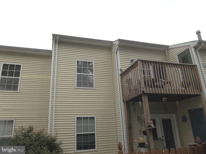 Property Photo: 1137 Tristram Circle 1137 NJ 08051