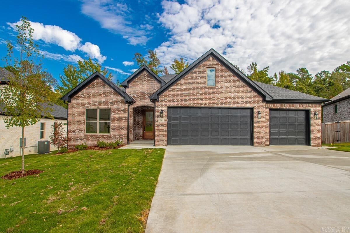 Property Photo: 36 Corlay Drive AR 72223