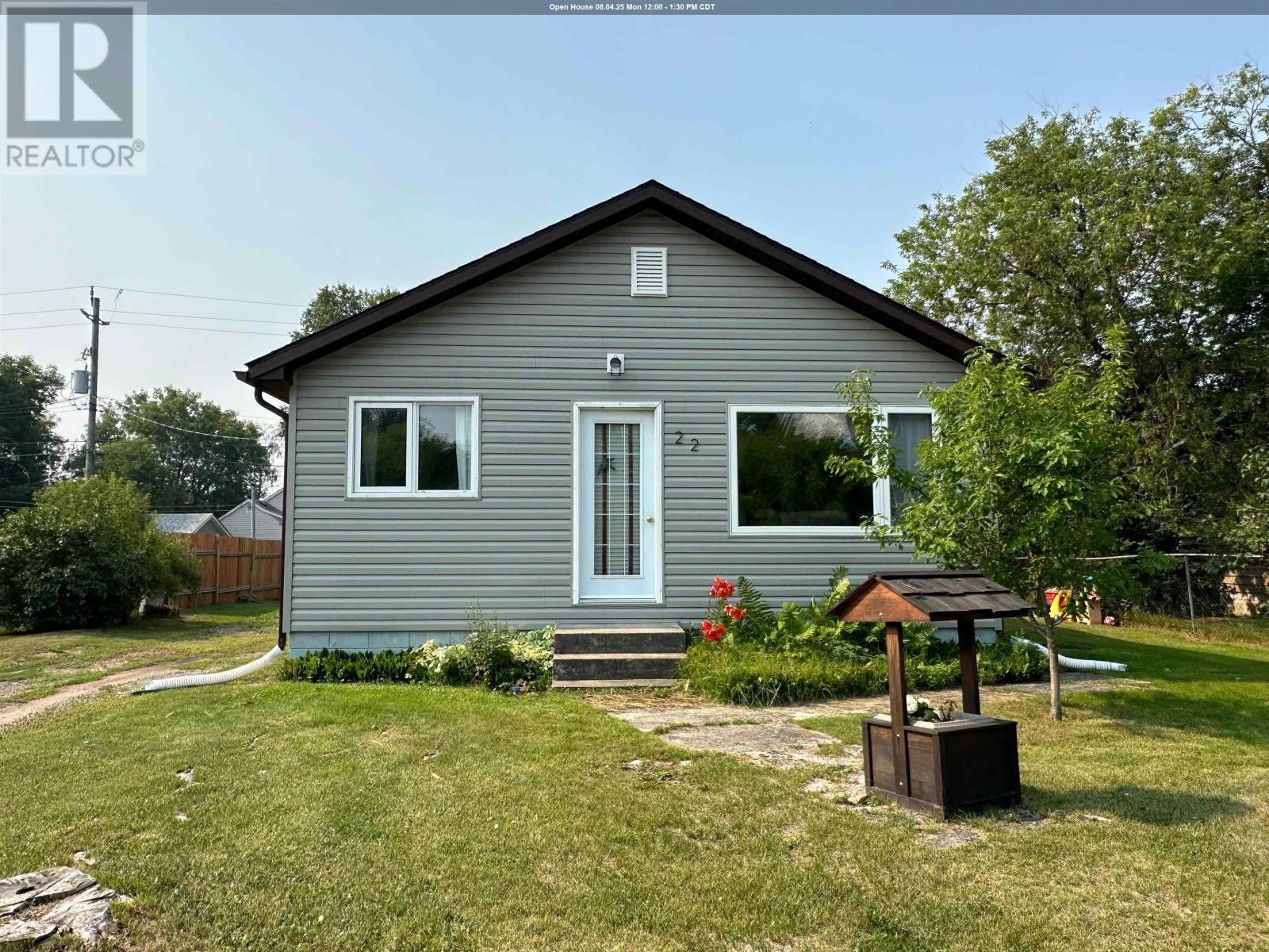 Property Photo: 22 William St ON P0V 1L0