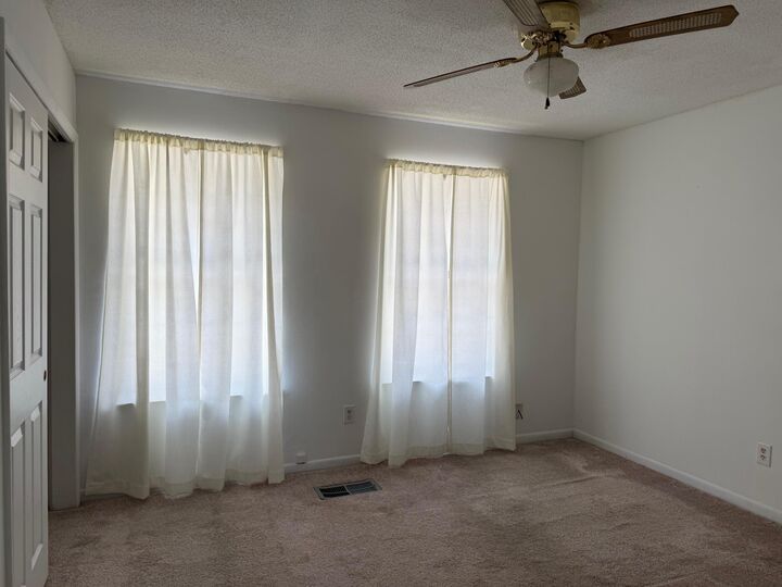 Property Photo: 1325 Greendale Avenue 17 FL 32547