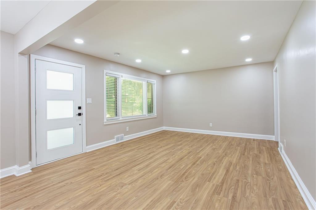Property Photo: 629 Clairmont Circle GA 30033