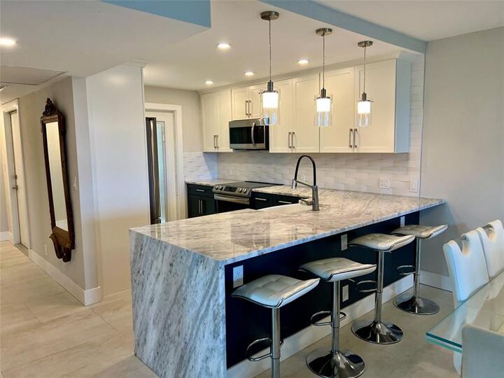 3051 N Course Dr 601  Pompano Beach FL 33069 photo