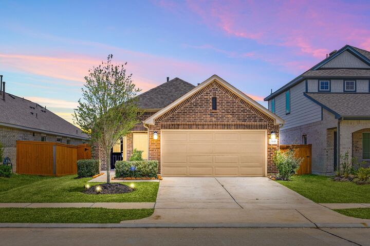 Property Photo:  21618 Coral Mist Drive  TX 77433 