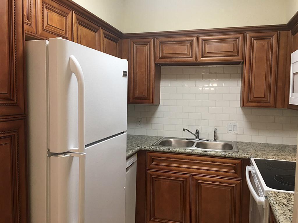 Property Photo: 2601 Bellefontaine Street C312 TX 77025
