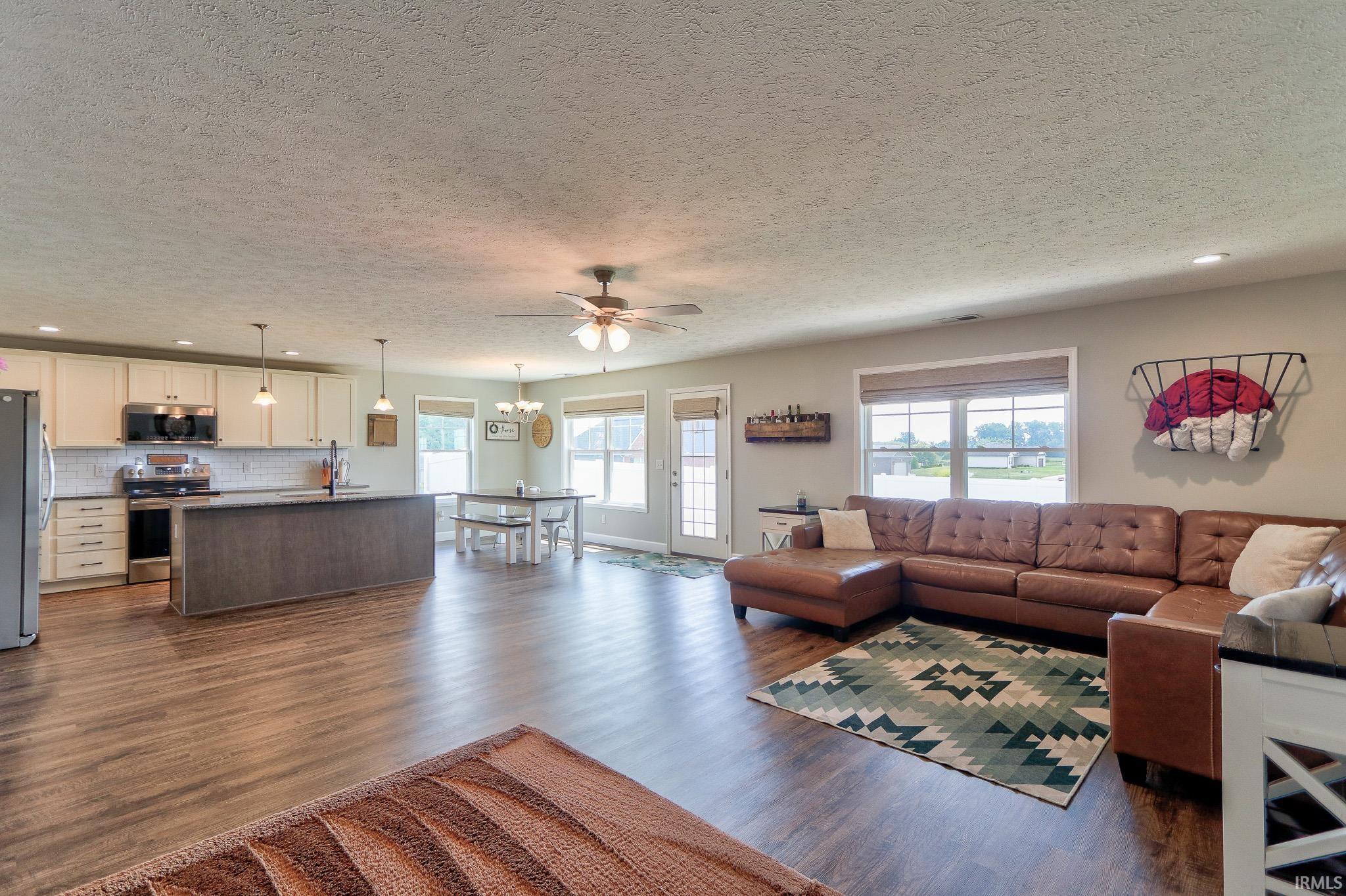 Property Photo: 4315 Kenly Drive IN 47725-7887