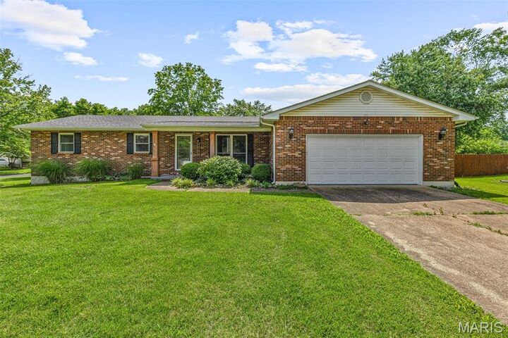 439 Shenandoah Drive  Farmington MO 63640 photo