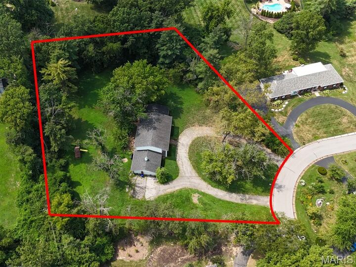 Property Photo:  11758 Westham Drive  MO 63131 