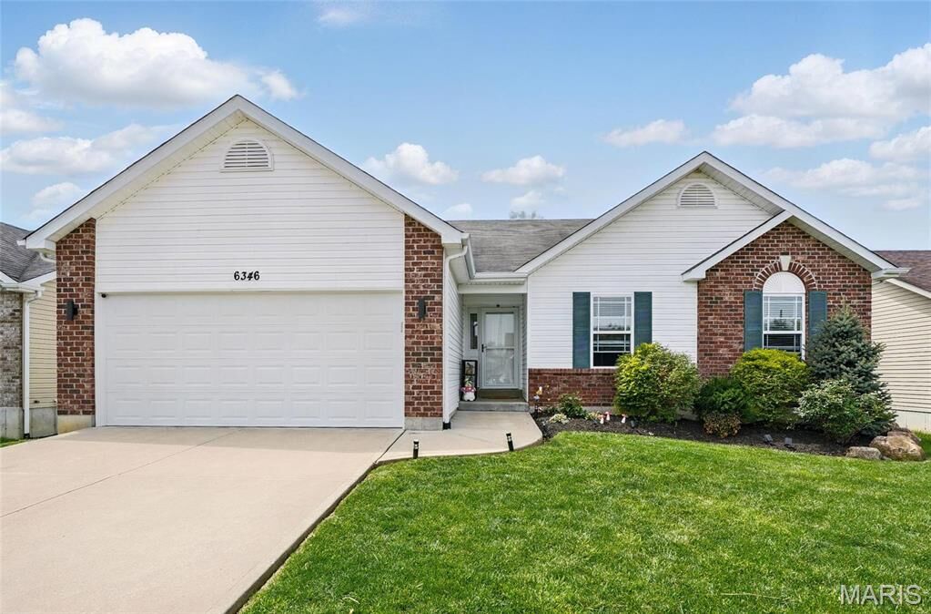 Property Photo:  6346 Twin Springs Boulevard  MO 63016 