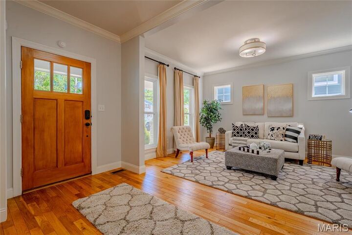 Property Photo:  734 Fuhrmann Terr  MO 63122 