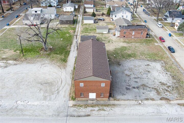 Property Photo:  2334 E 25th Street  IL 62040 