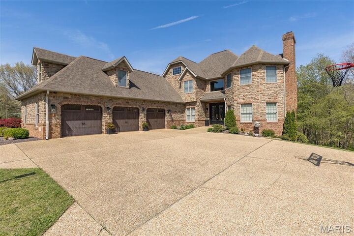 Property Photo:  312 Oak Forest Drive  MO 63755 