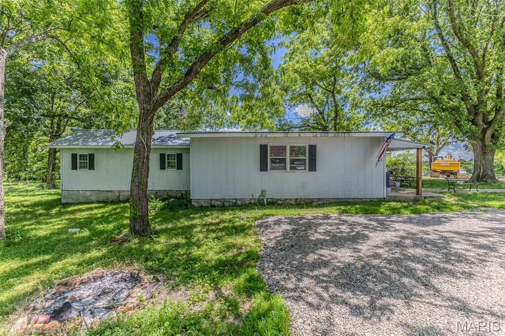 Property Photo:  18780 Nellwood Lane  MO 65536 