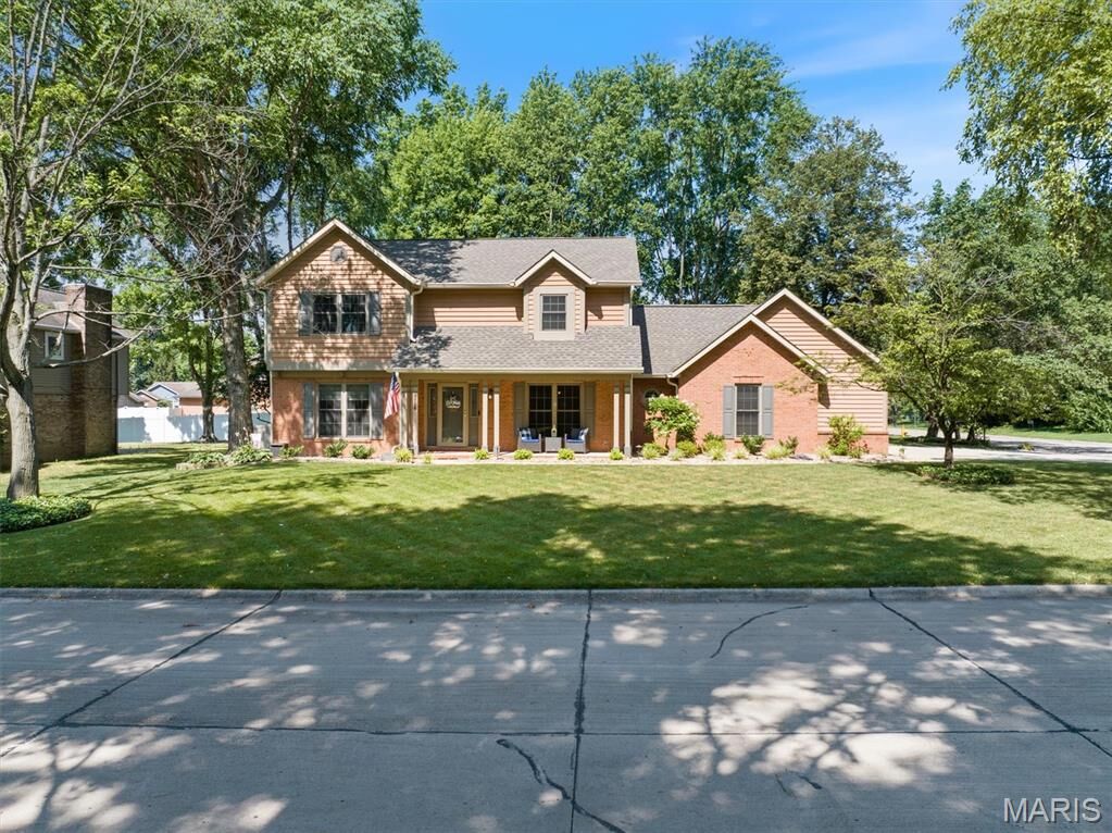 Property Photo:  505 Springwood Drive  IL 62220 