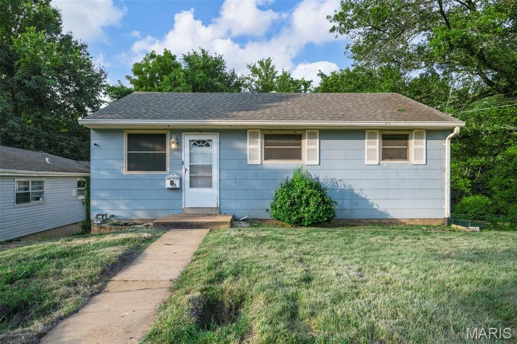 Property Photo: 8216 Brenner Avenue MO 63114