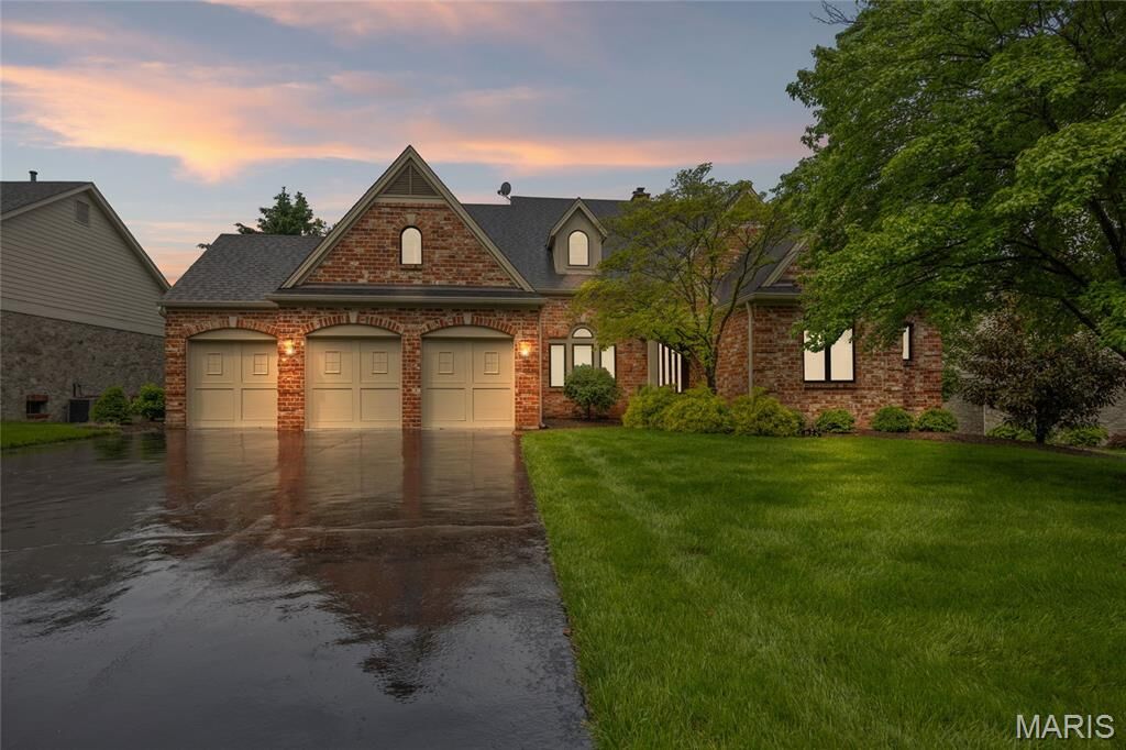 Property Photo:  825 Cabernet Lane  MO 63073 