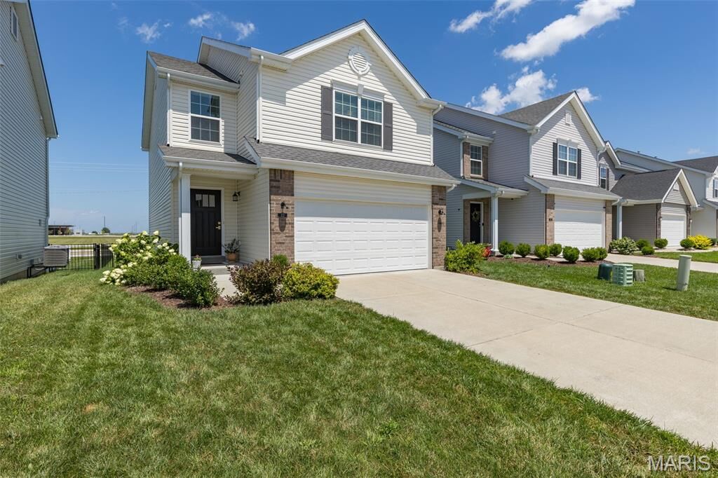 Property Photo:  112 Baycrest Court  MO 63301 