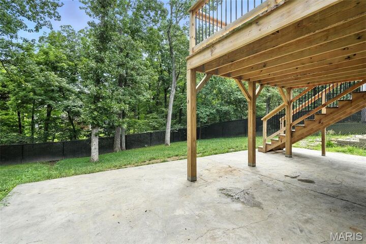 Property Photo:  407 Trenton Drive  MO 63020 