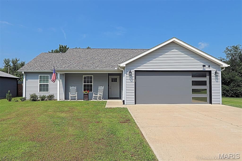 Property Photo:  299 Sun Valley Court  MO 63755 