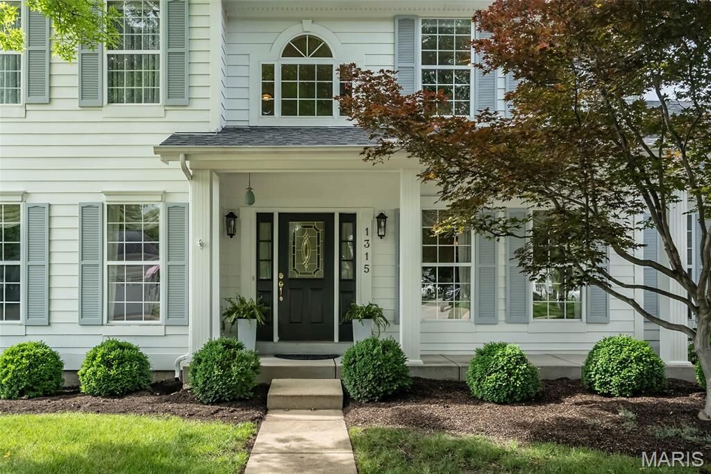 Property Photo:  1315 Coach View Lane  MO 63005 