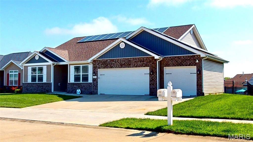 Property Photo: 2511 Welsch Drive IL 62221