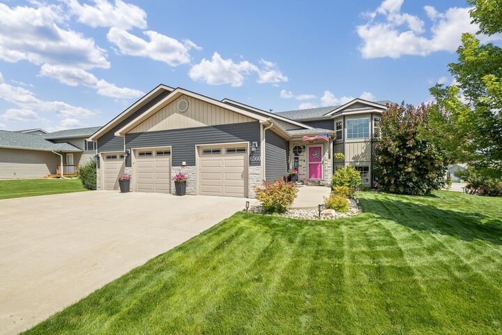 6560 Astoria Lane  Summerset SD 57718 photo