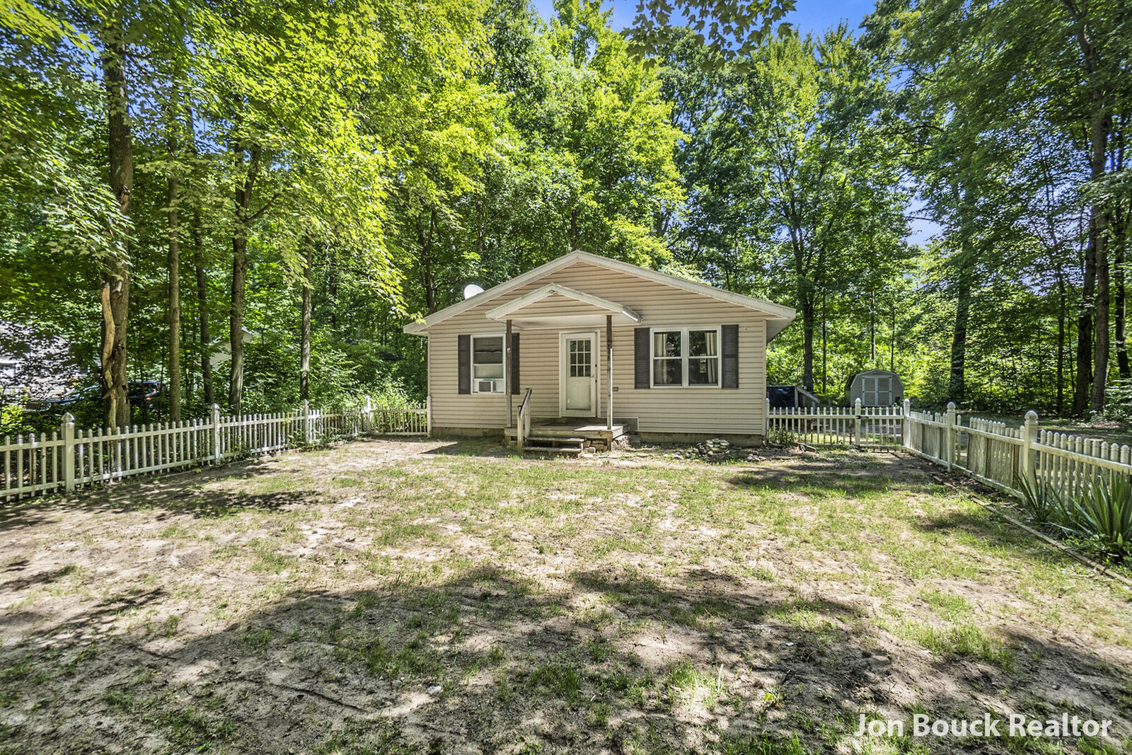 Property Photo:  898 S Woodside Drive  MI 49349 
