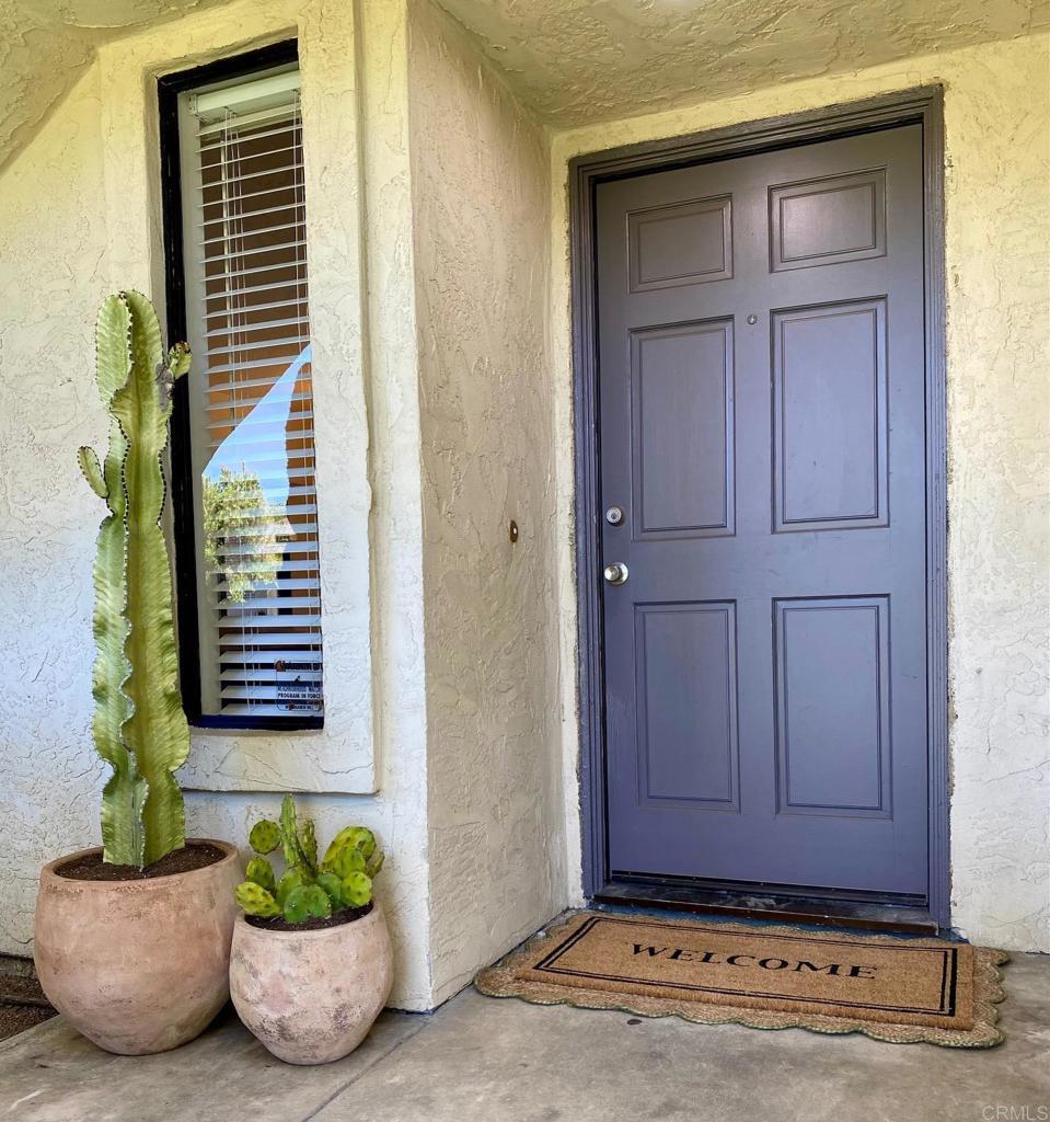 Property Photo:  966 Lupine Hills Dr 66  CA 92081 