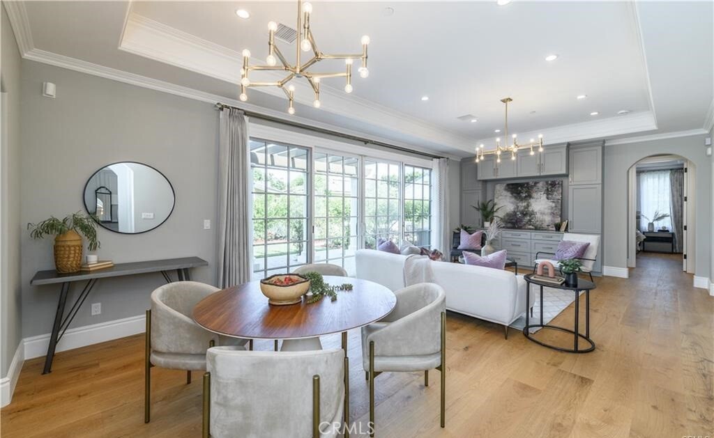 Property Photo: 2119 Holly Avenue CA 91007